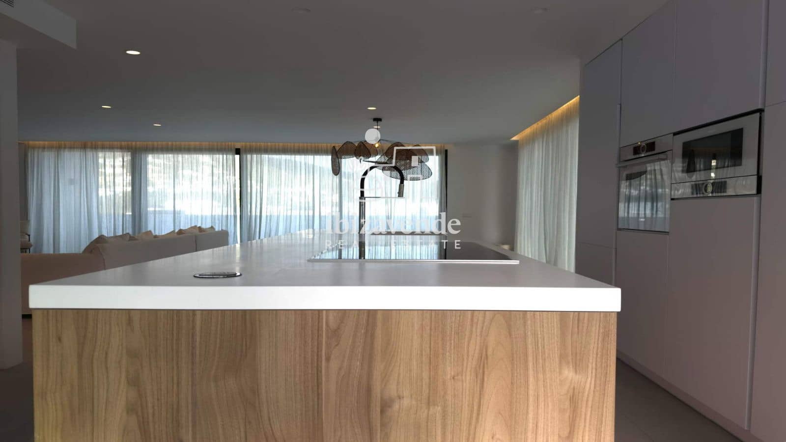 5 bedroom Villa for sale in Nuestra Senora de Jesus with pool garage - € 2,470,000 (Ref: 9965670)