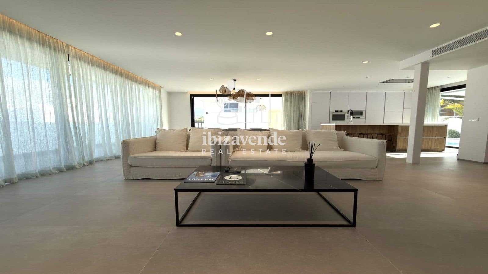 5 bedroom Villa for sale in Nuestra Senora de Jesus with pool garage - € 2,470,000 (Ref: 9965670)