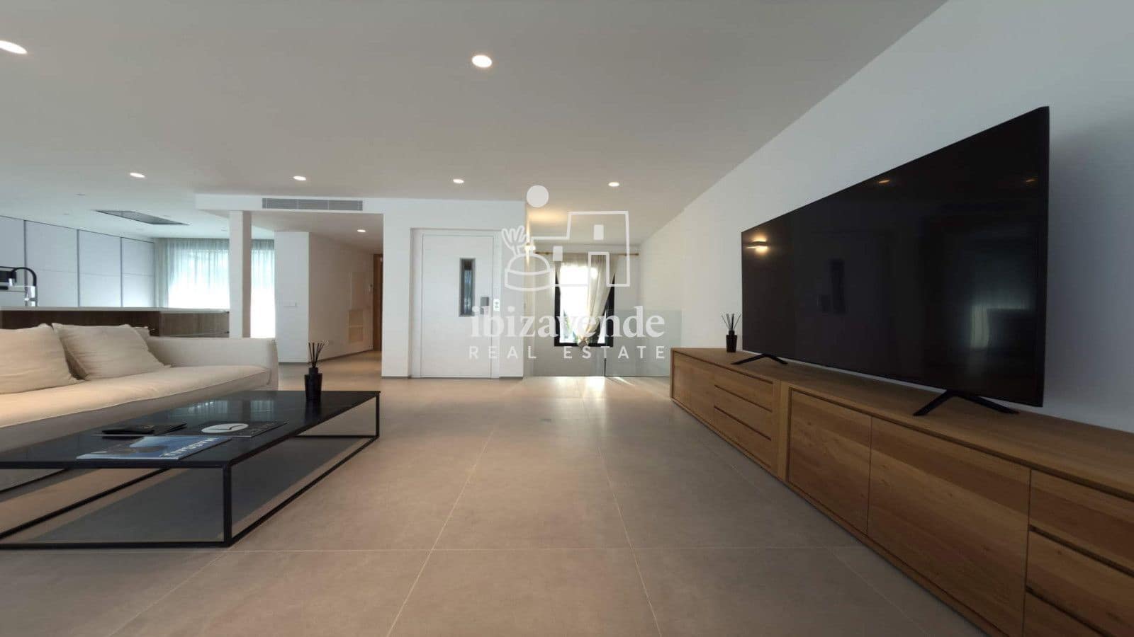 5 bedroom Villa for sale in Nuestra Senora de Jesus with pool garage - € 2,470,000 (Ref: 9965670)