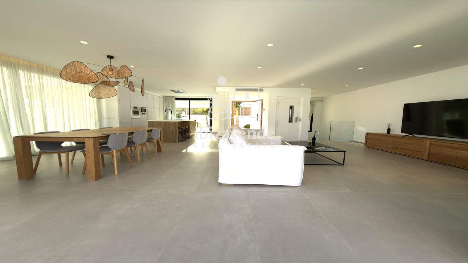 5 bedroom Villa for sale in Nuestra Senora de Jesus with pool garage - € 2,470,000 (Ref: 9965670)