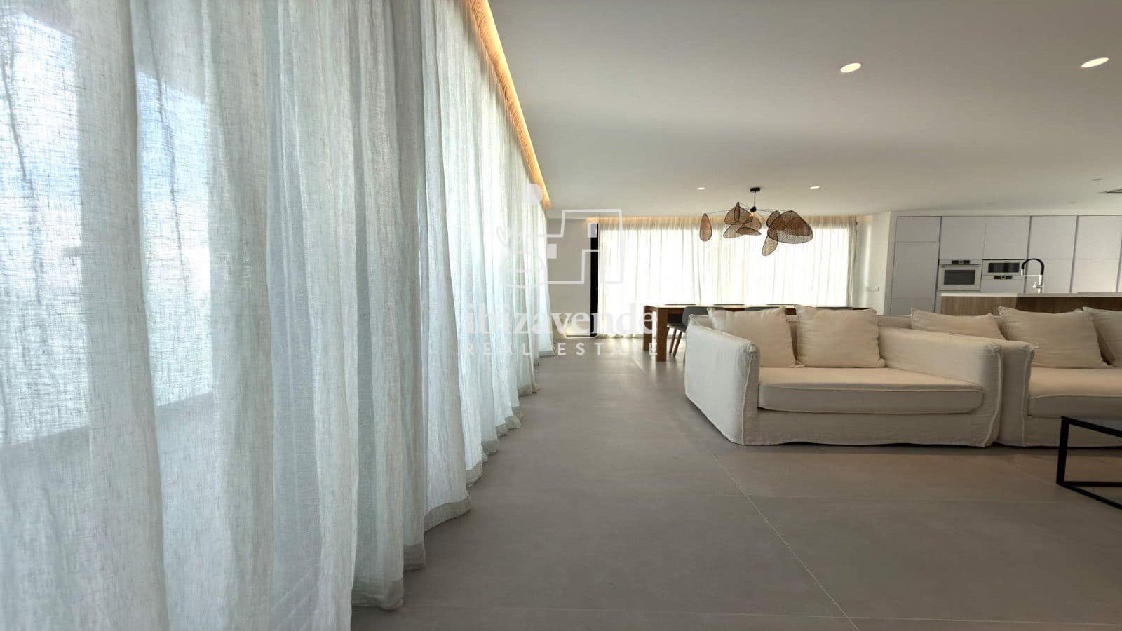 5 bedroom Villa for sale in Nuestra Senora de Jesus with pool garage - € 2,470,000 (Ref: 9965670)