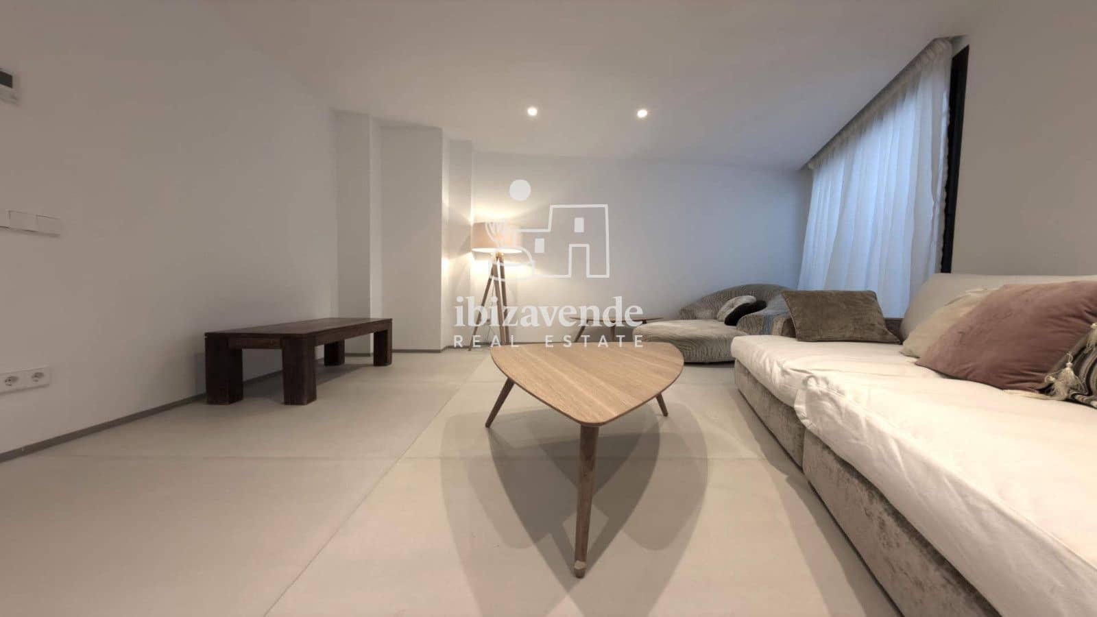 5 bedroom Villa for sale in Nuestra Senora de Jesus with pool garage - € 2,470,000 (Ref: 9965670)