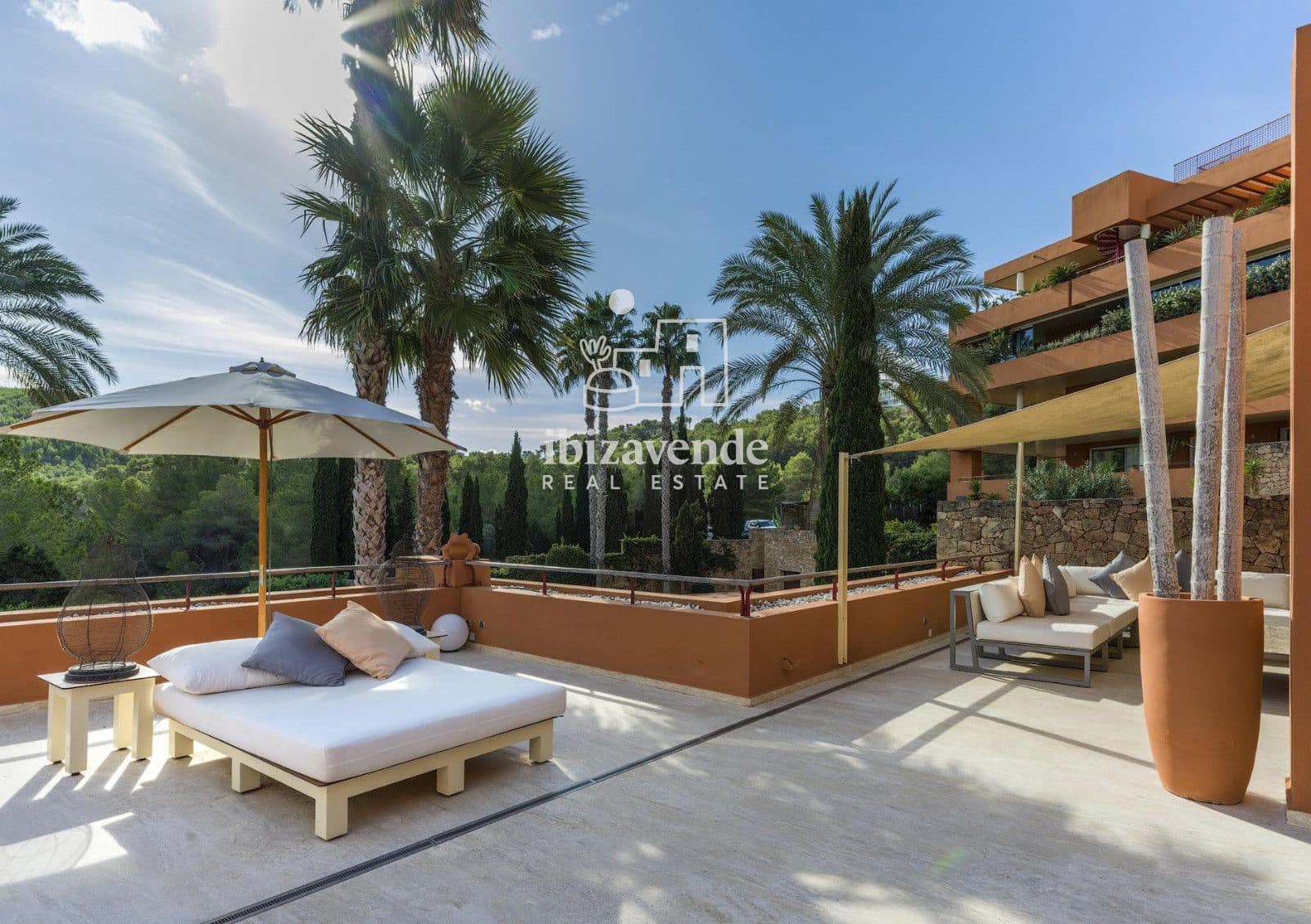 2 quarto Apartamento para arrendar em Roca Llisa com piscina garagem - 2 500 € (Ref: 9975944)