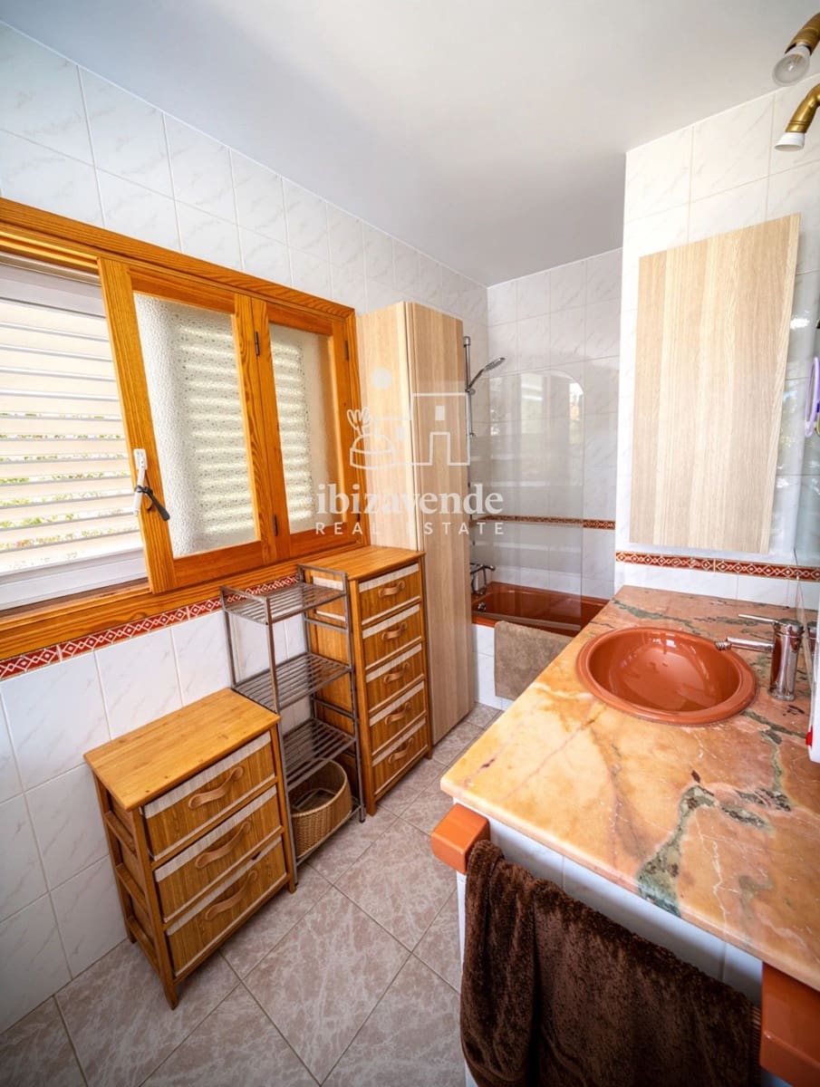 4 soveværelse Villa til salg i San Jose / Sant Josep de Sa Talaia med swimmingpool garage - € 1.995.000 (Ref: 9979120)