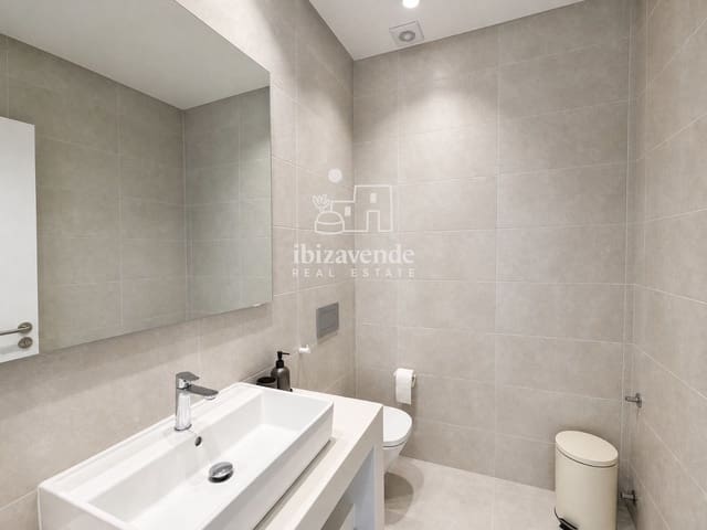 4 soverom Villa til leie i Ibiza by med svømmebasseng garasje - € 10 000 (Ref: 9981341)