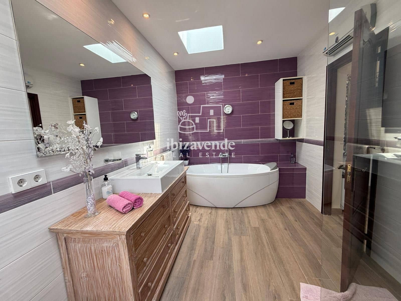 5 soverom Villa til leie i San Jose / Sant Josep de Sa Talaia med svømmebasseng - € 7 000 (Ref: 9981550)