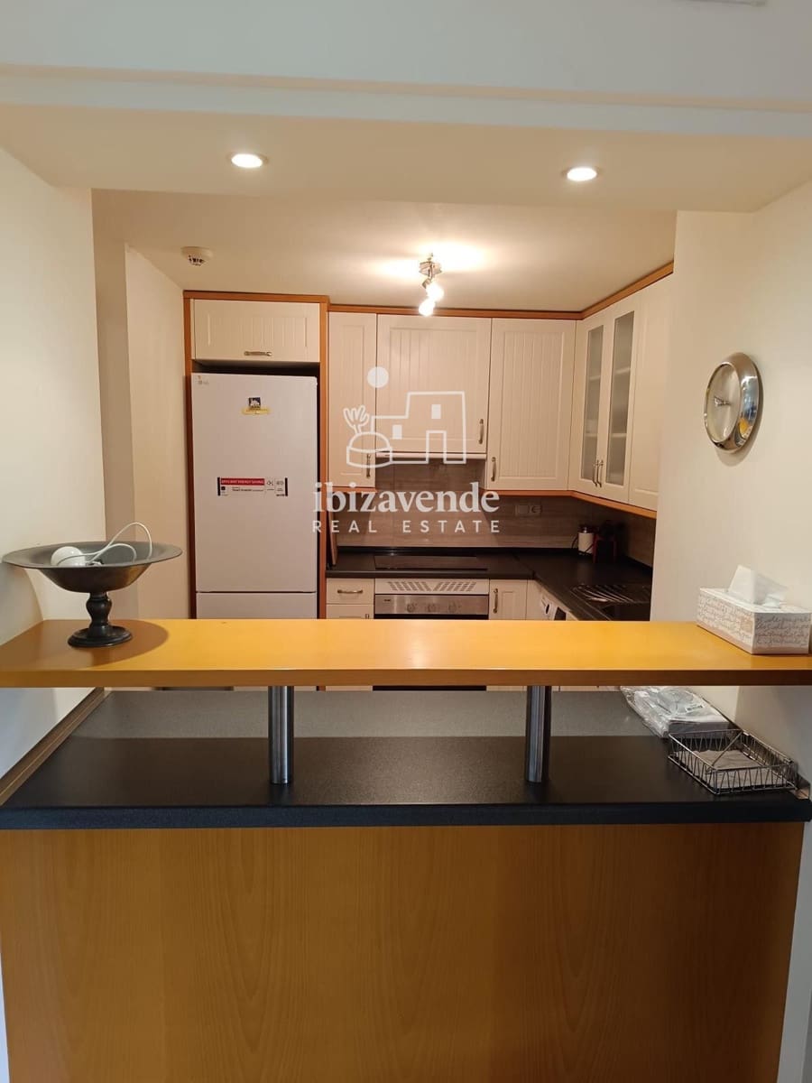3 sypialnia Mieszkanie na sprzedaż w Roca Llisa z basenem garażem - 795 000 € (Ref: 9985774)