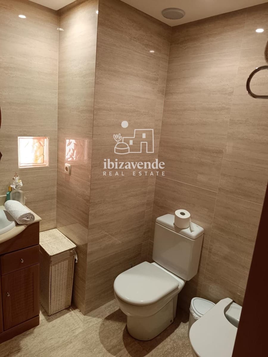 3 sypialnia Mieszkanie na sprzedaż w Roca Llisa z basenem garażem - 795 000 € (Ref: 9985774)