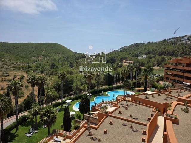 2 soverom Leilighet til salgs i Roca Llisa, Santa Eulalia / Santa Eularia med svømmebasseng garasje - € 960 000 (Ref: 9985775)
