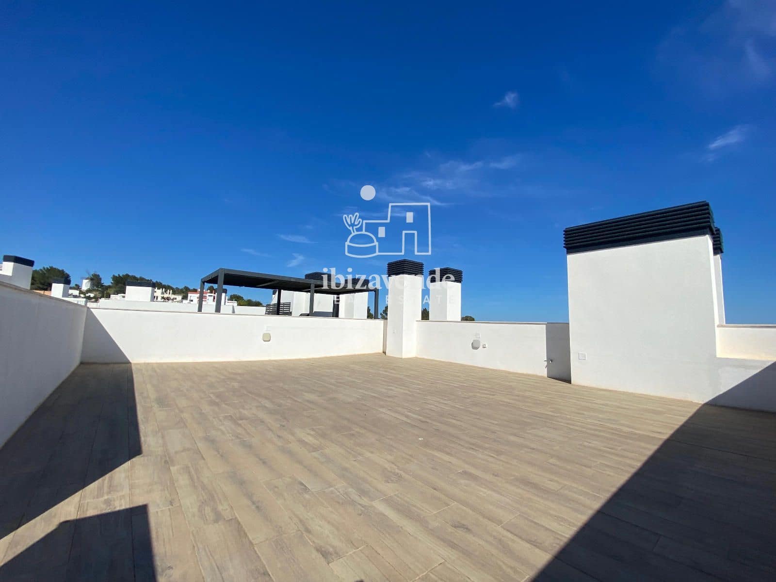 3 soveværelse Lejlighed til salg i Ibiza by med swimmingpool garage - € 850.000 (Ref: 9986127)