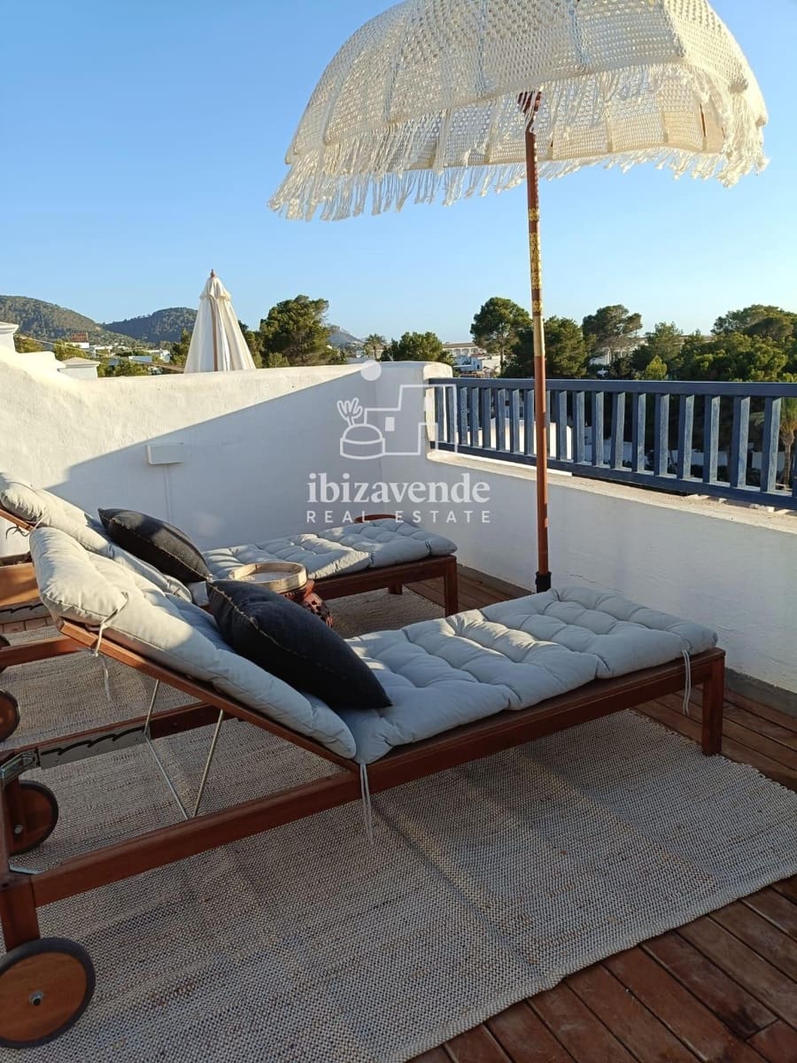 2 sypialnia Mieszkanie do wynajęcia w Cala Tarida z basenem - 4 000 € (Ref: 9995357)