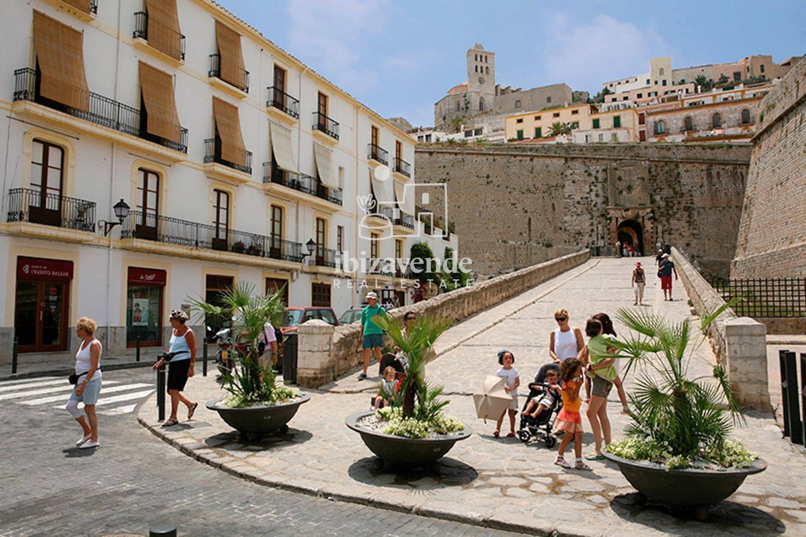 1 quarto Apartamento para arrendar em Ibiza / Eivissa cidade - 3 000 € (Ref: 9996034)