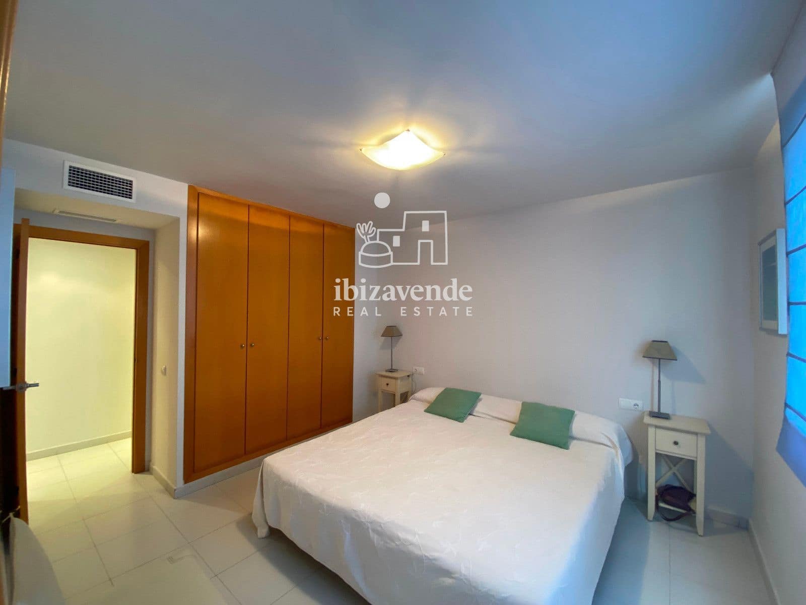 2 soverom Leilighet til salgs i Ibiza by med svømmebasseng - € 831 000 (Ref: 9996282)