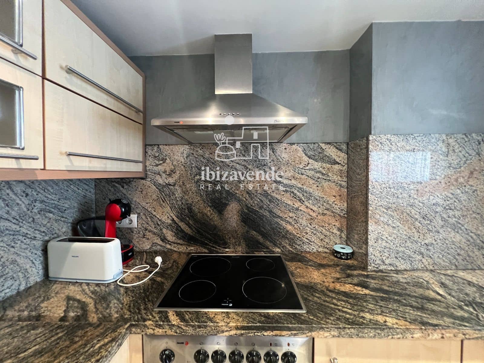 2 soverom Leilighet til salgs i Ibiza by med svømmebasseng - € 831 000 (Ref: 9996282)