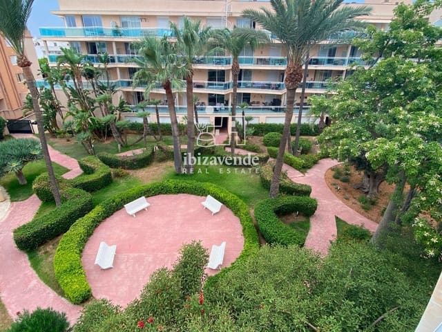 2 soverom Leilighet til salgs i Ibiza by med svømmebasseng - € 831 000 (Ref: 9996282)