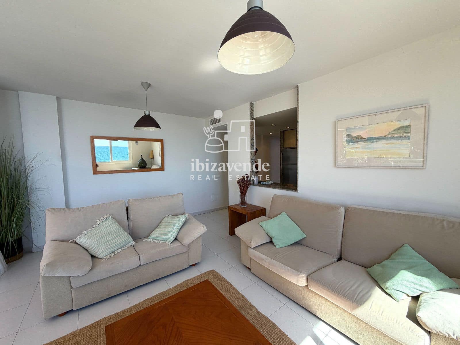 2 bedroom Flat for rent in Ibiza / Eivissa town with pool garage - € 2,200 (Ref: 9996282)