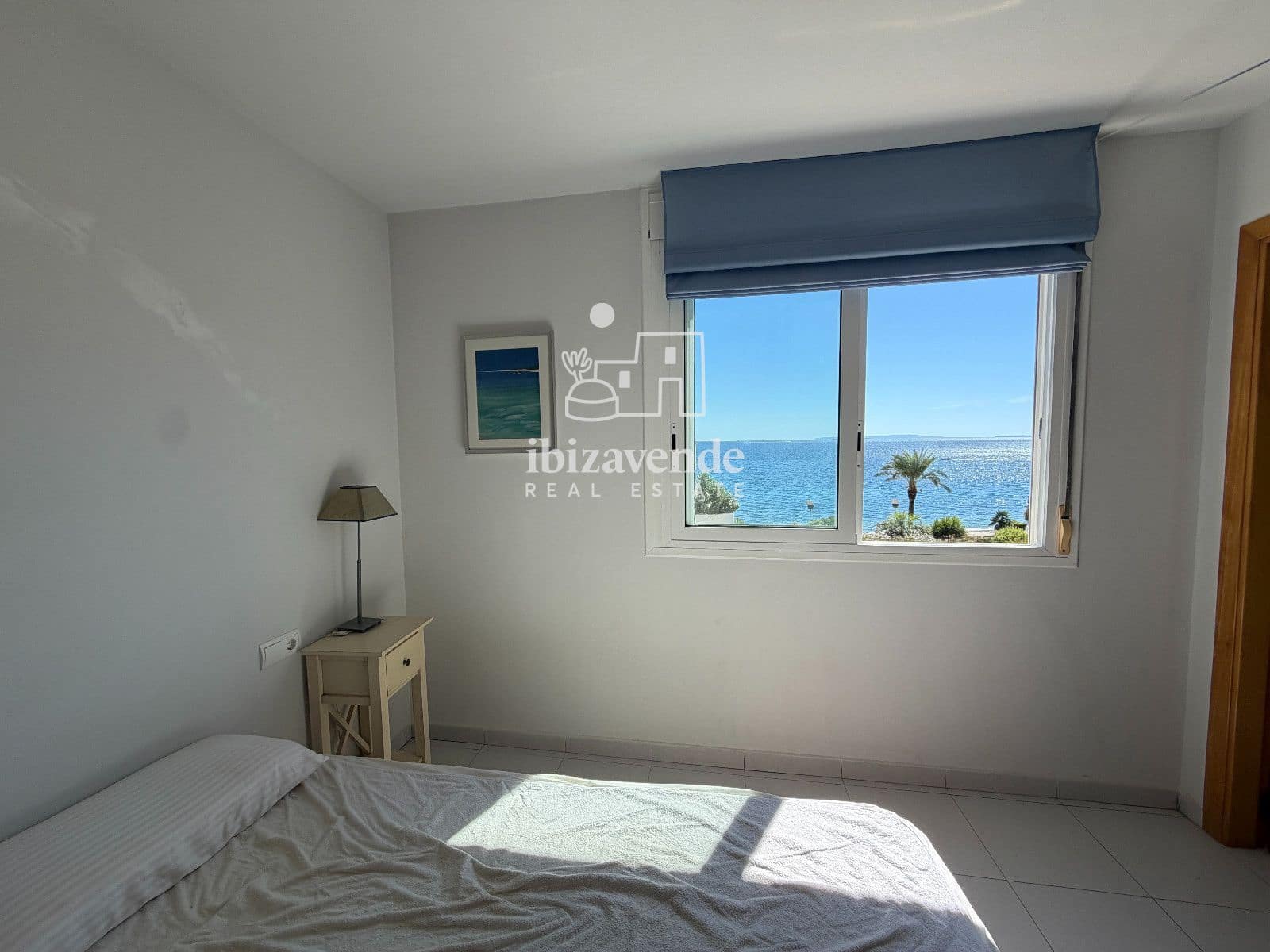 2 bedroom Flat for rent in Ibiza / Eivissa town with pool garage - € 2,200 (Ref: 9996282)
