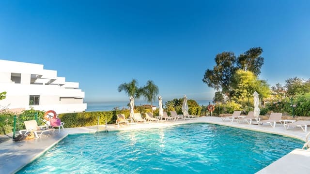 2 quarto Apartamento para venda em Manilva com piscina garagem - 425 000 € (Ref: 10140003)