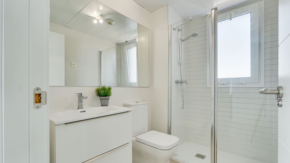 2 quarto Penthouse para venda em Bahia de Casares com piscina garagem - 440 000 € (Ref: 10140004)