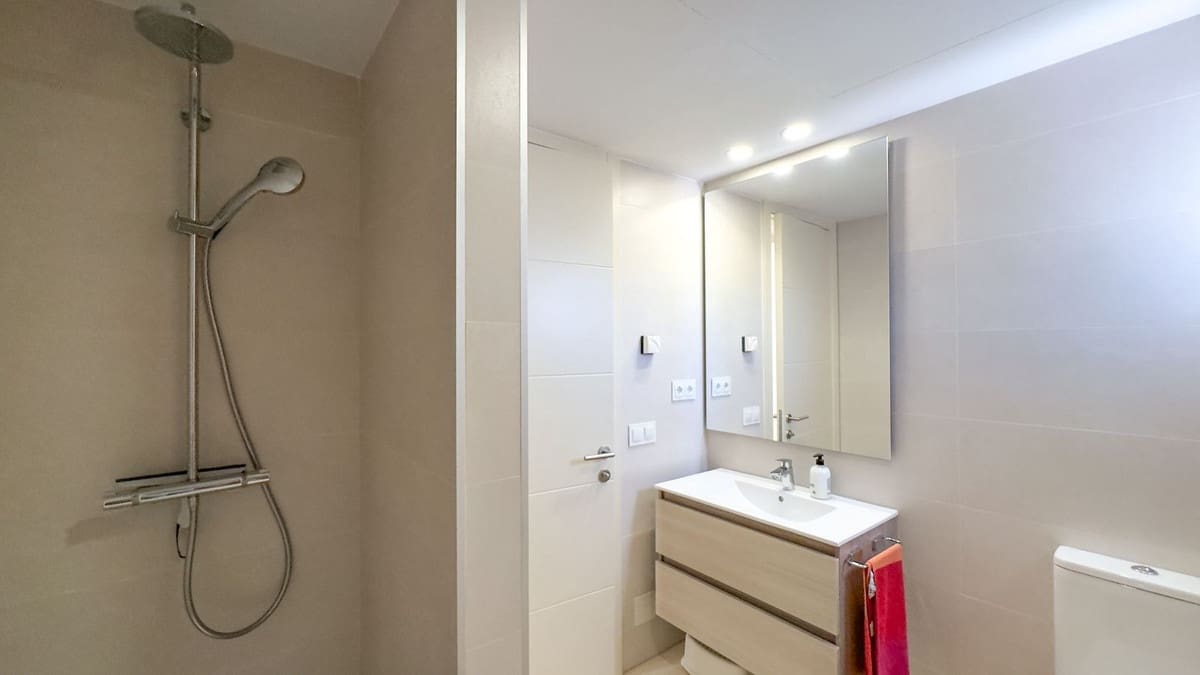 2 soverom Penthouse til salgs i Casares med svømmebasseng garasje - € 550 000 (Ref: 10140005)