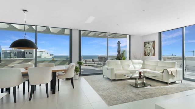 3 bedroom Penthouse for sale in Fuengirola with pool garage - € 1,480,000 (Ref: 10140006)