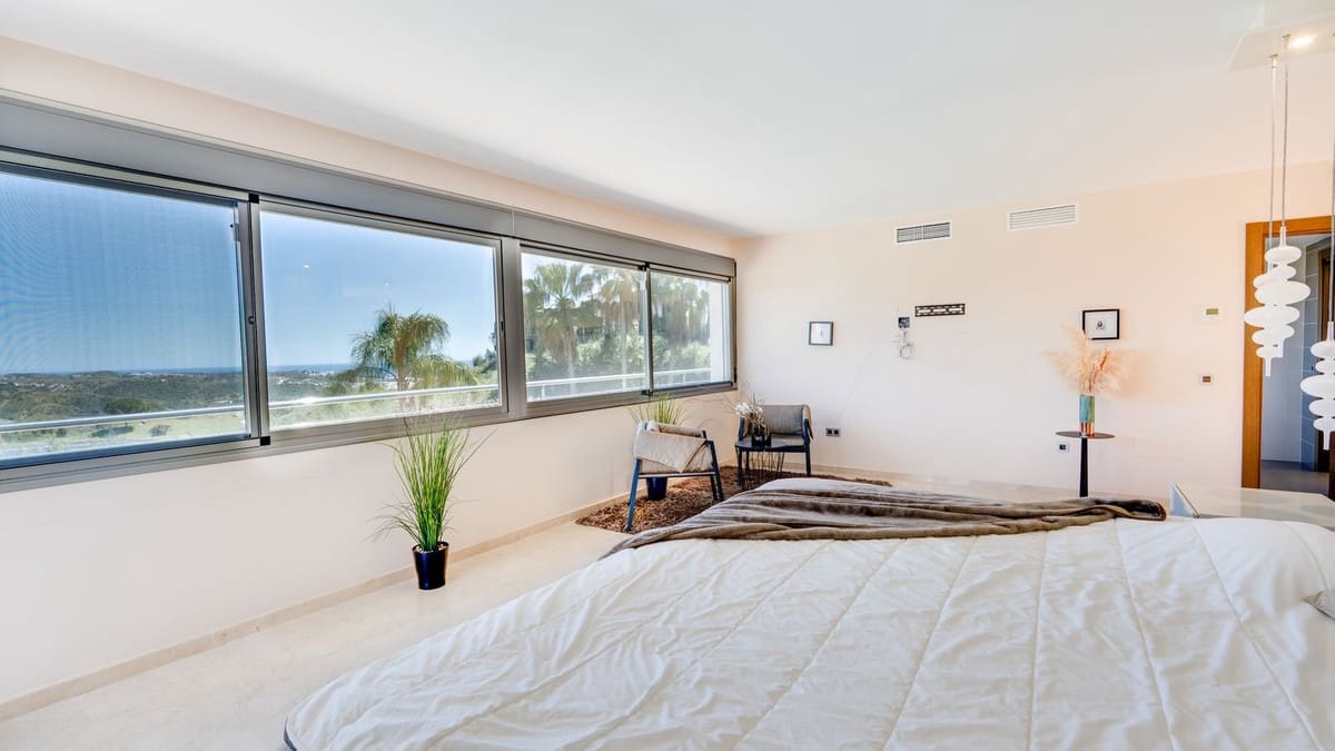 4 sypialnia Willa na sprzedaż w La Cala de Mijas z basenem garażem - 2 650 000 € (Ref: 10140007)