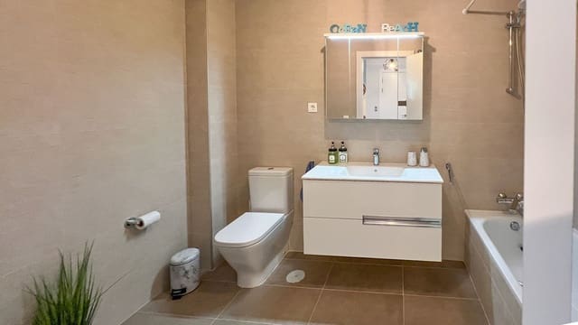 3 slaapkamer Huis te koop in San Roque met zwembad garage - € 799.000 (Ref: 10140010)