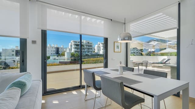 2 bedroom Penthouse for sale in El Higuerón, Fuengirola with pool garage - € 820,000 (Ref: 10153237)