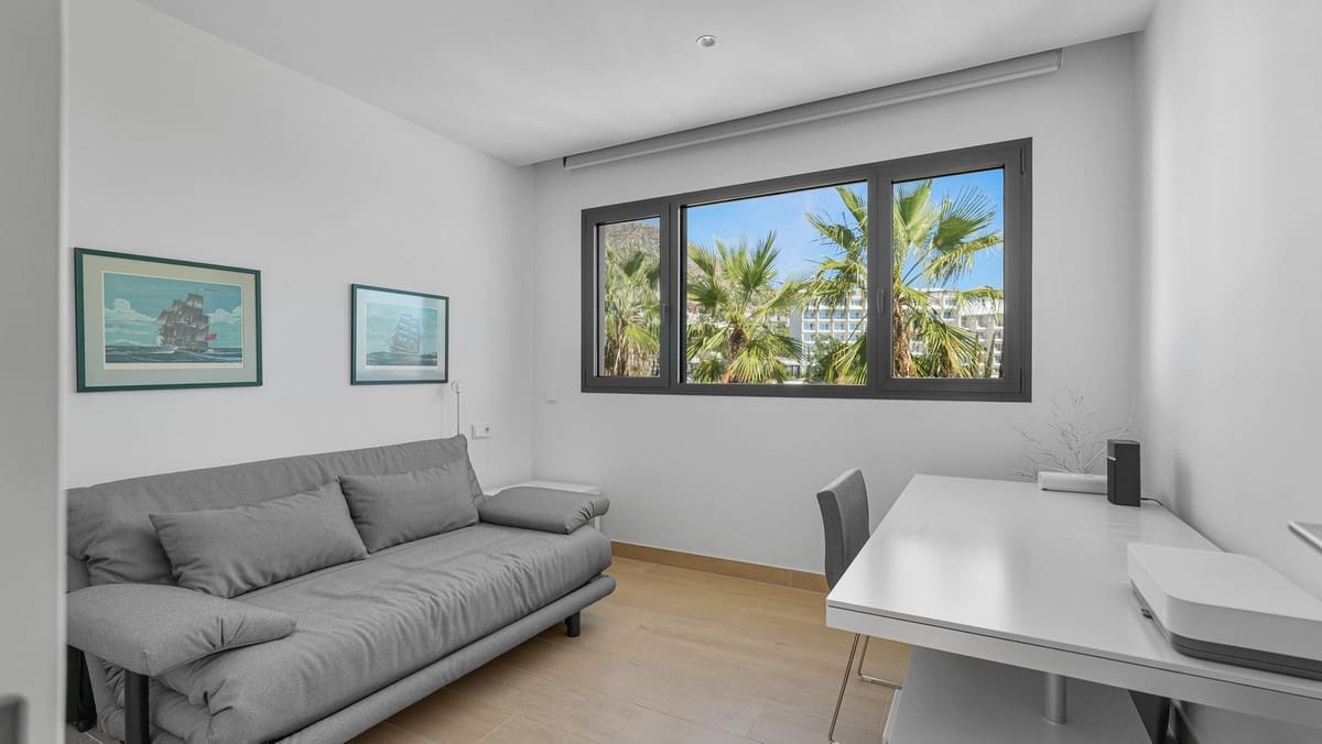 2 sovrum Takvåning till salu i Fuengirola med pool garage - 820 000 € (Ref: 10153237)