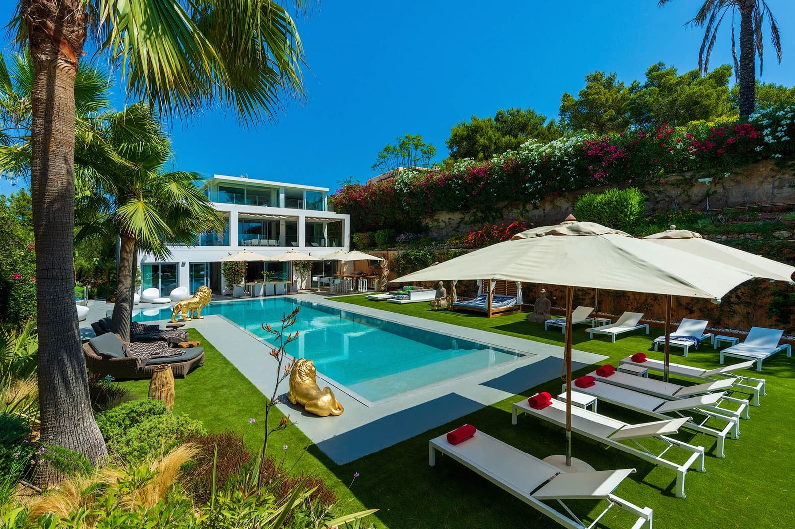 10 soveværelse Villa til salg i Ibiza by med swimmingpool - € 7.400.000 (Ref: 8207637)