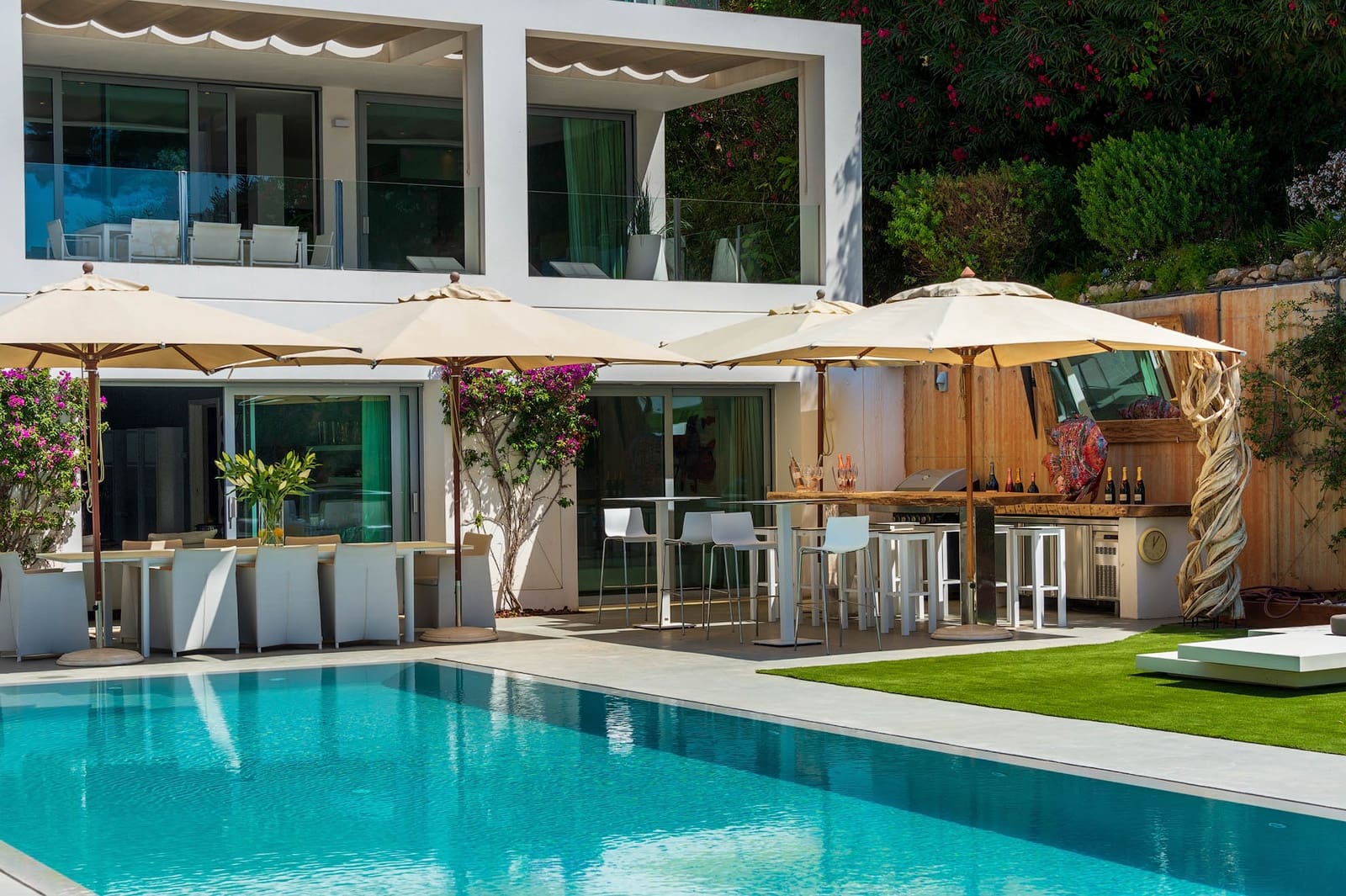 10 soveværelse Villa til salg i Ibiza by med swimmingpool - € 7.400.000 (Ref: 8207637)