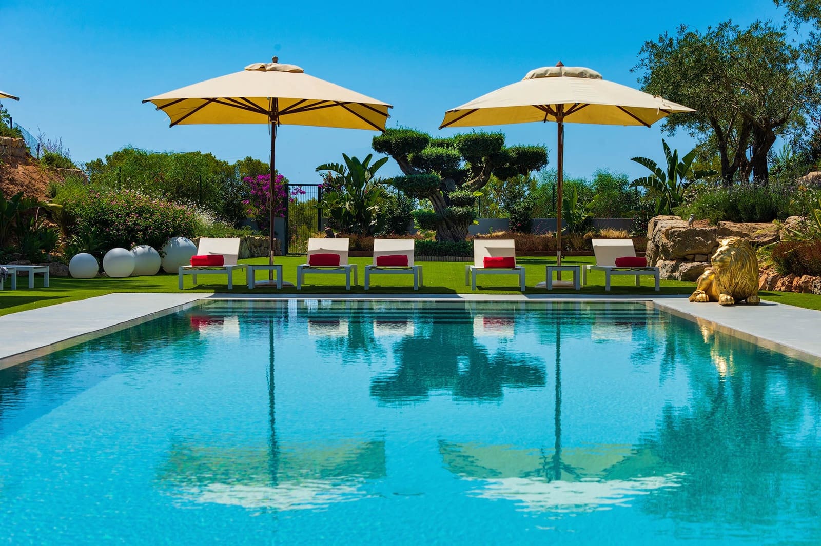 10 soveværelse Villa til salg i Ibiza by med swimmingpool - € 7.400.000 (Ref: 8207637)