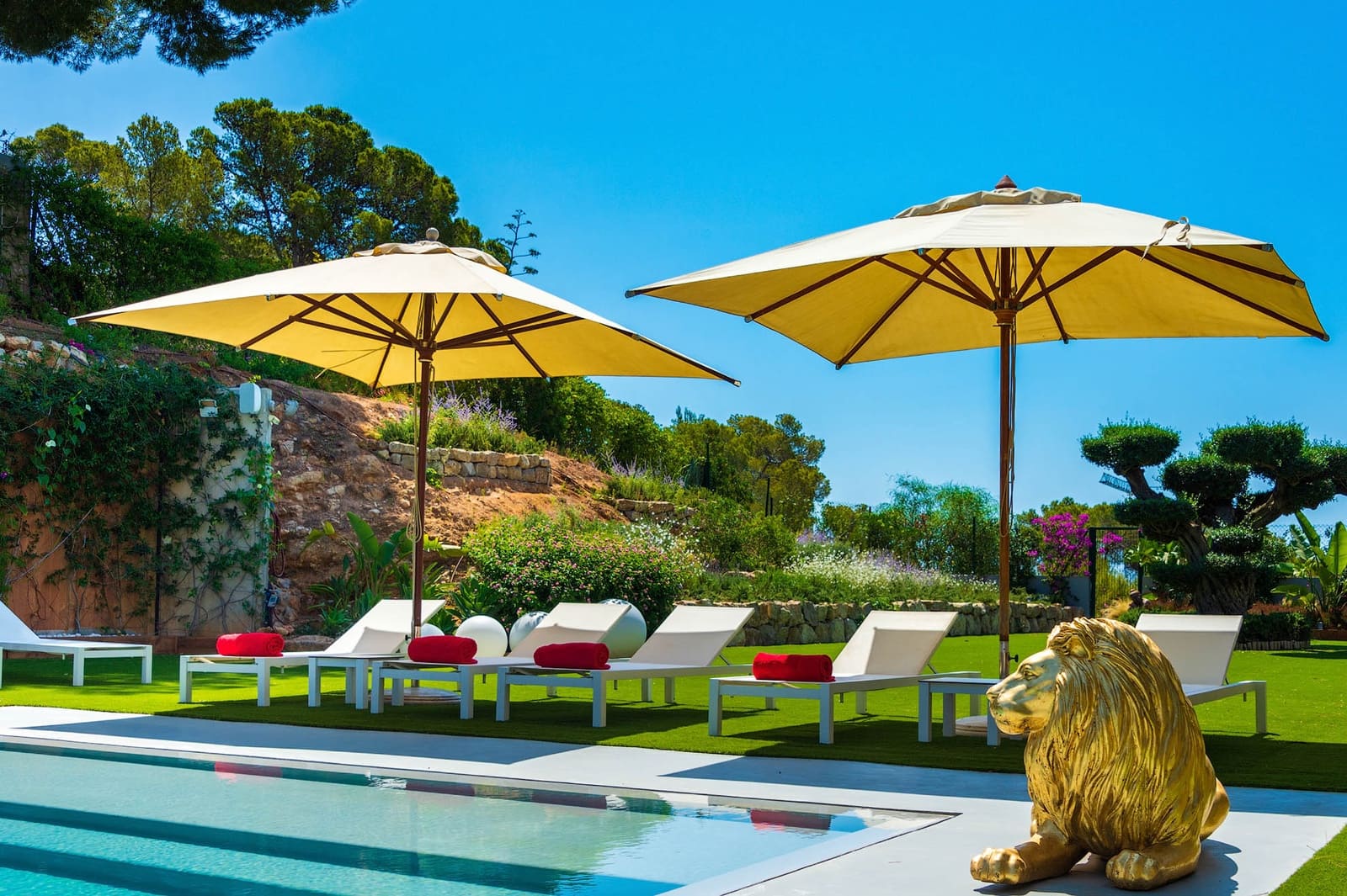 10 soveværelse Villa til salg i Ibiza by med swimmingpool - € 7.400.000 (Ref: 8207637)