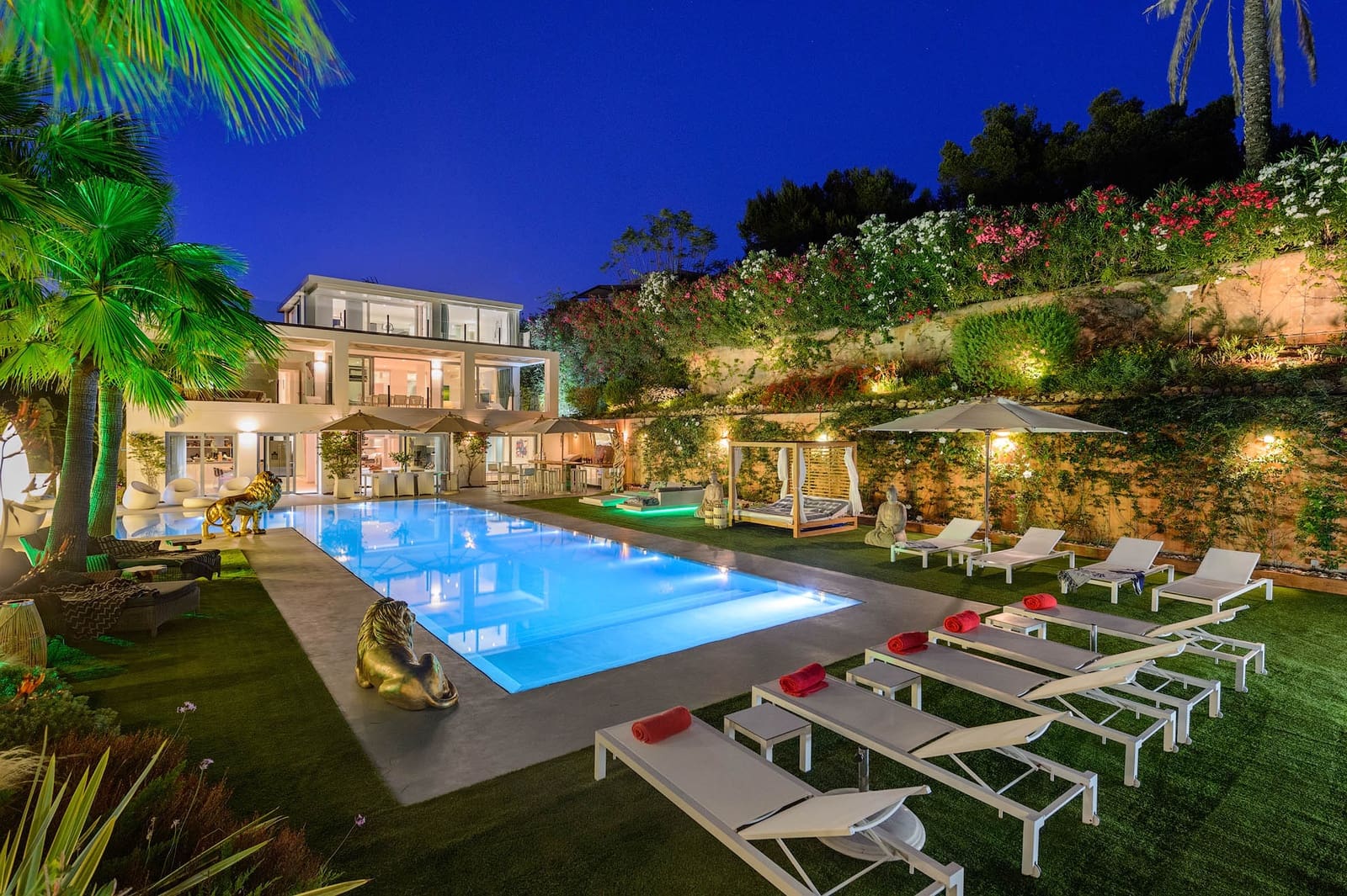 10 soveværelse Villa til salg i Ibiza by med swimmingpool - € 7.400.000 (Ref: 8207637)