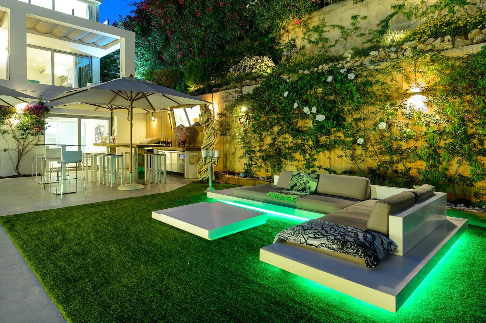 10 soveværelse Villa til salg i Ibiza by med swimmingpool - € 7.400.000 (Ref: 8207637)