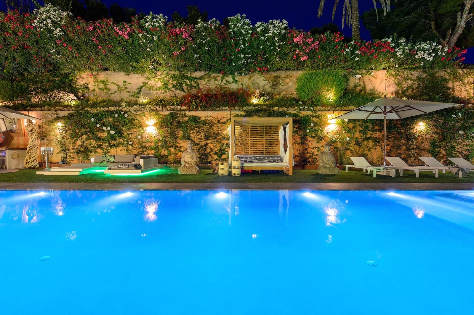 10 soveværelse Villa til salg i Ibiza by med swimmingpool - € 7.400.000 (Ref: 8207637)