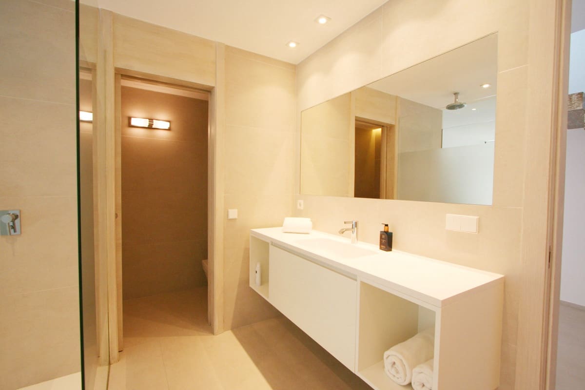 4 bedroom Villa for sale in Ibiza / Eivissa town with pool - € 4,100,000 (Ref: 8212076)