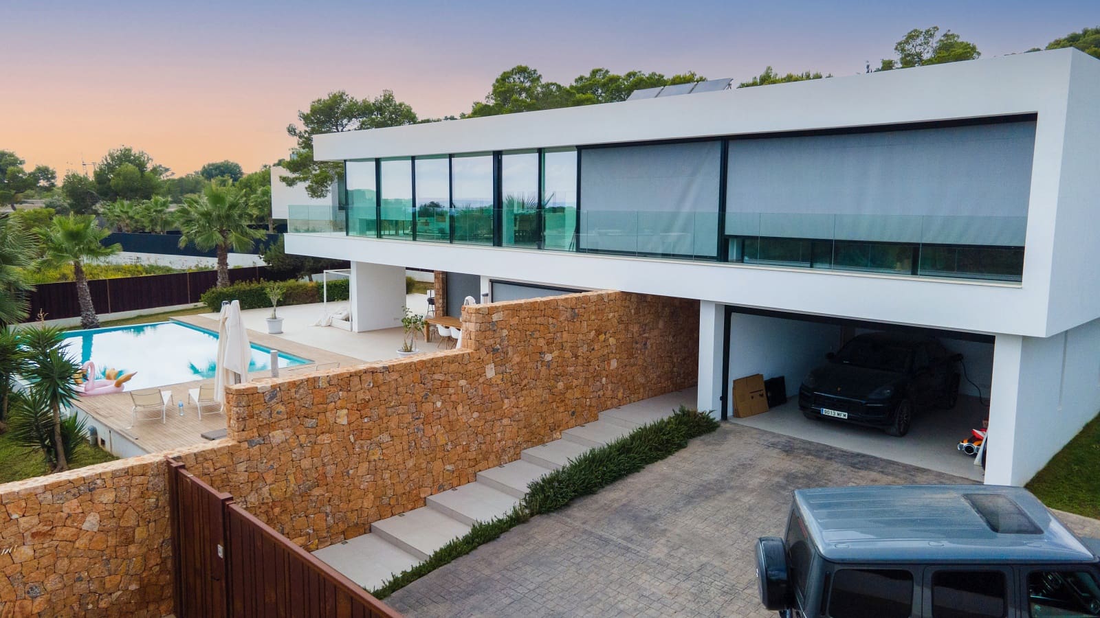 4 bedroom Villa for sale in Ibiza / Eivissa town with pool - € 4,100,000 (Ref: 8212076)