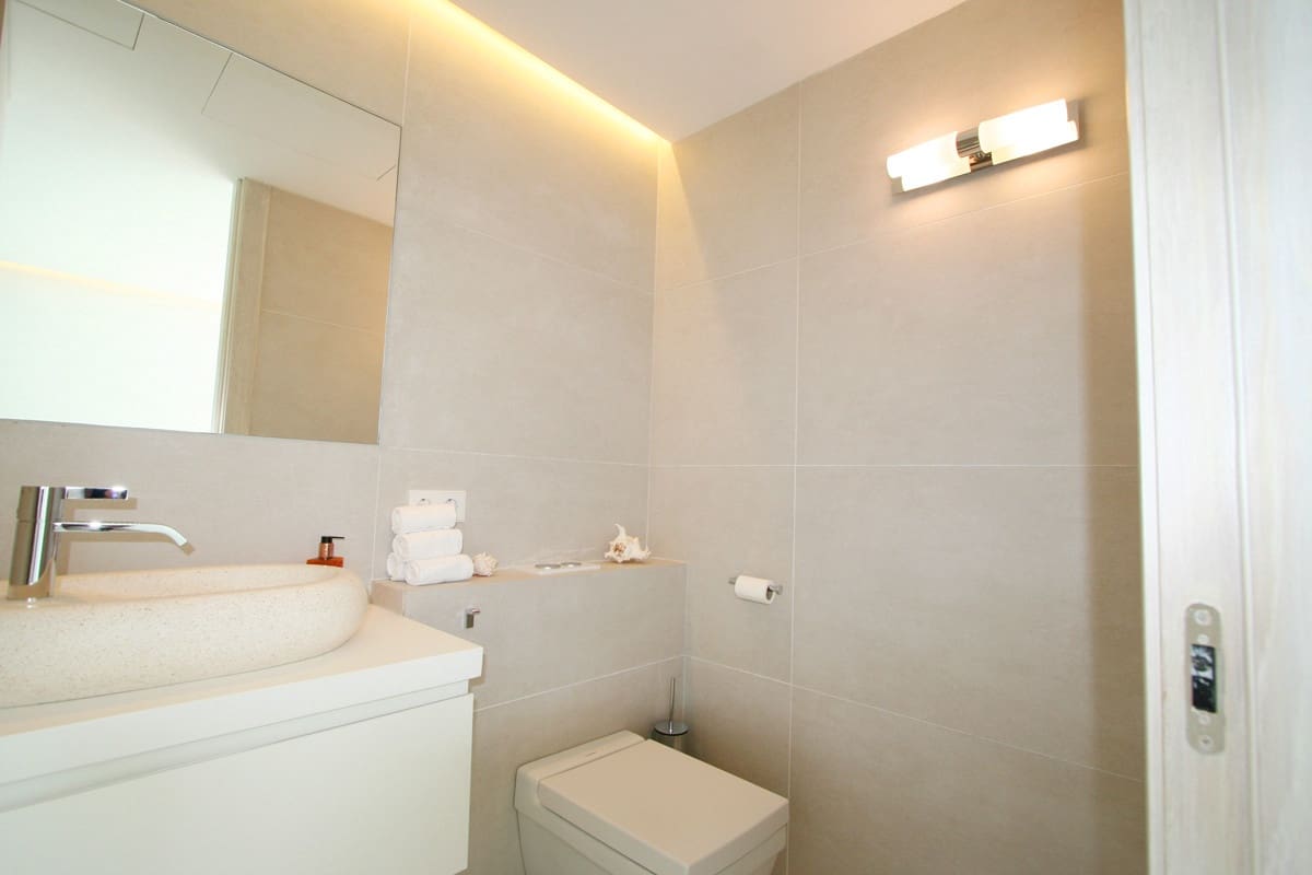 4 bedroom Villa for sale in Ibiza / Eivissa town with pool - € 4,100,000 (Ref: 8212076)