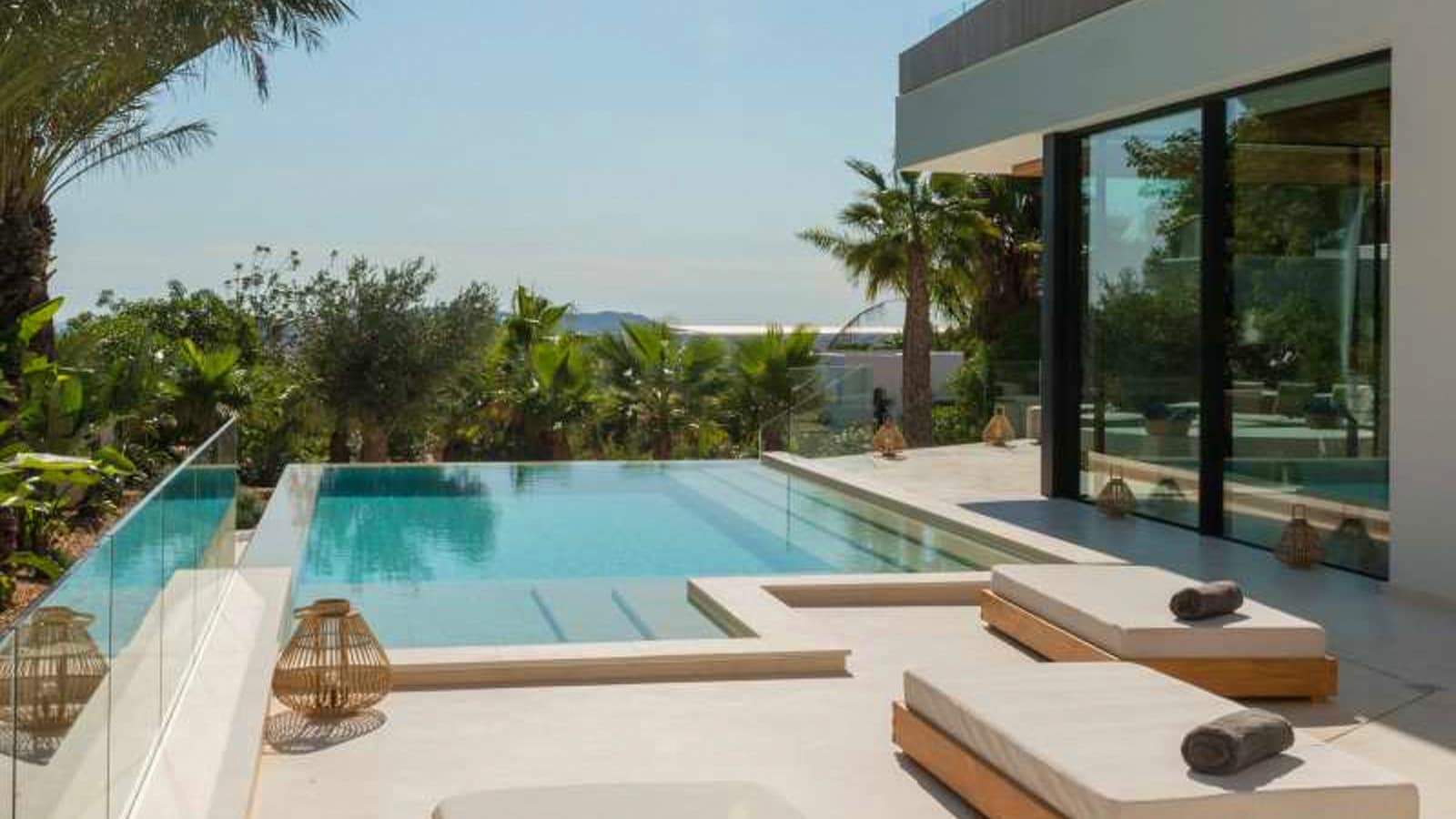 6 soveværelse Villa til salg i Ibiza by med swimmingpool - € 7.900.000 (Ref: 8214729)