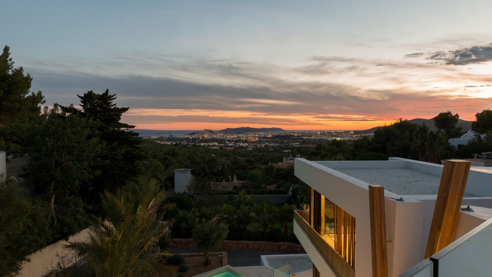 6 soveværelse Villa til salg i Ibiza by med swimmingpool - € 7.900.000 (Ref: 8214729)