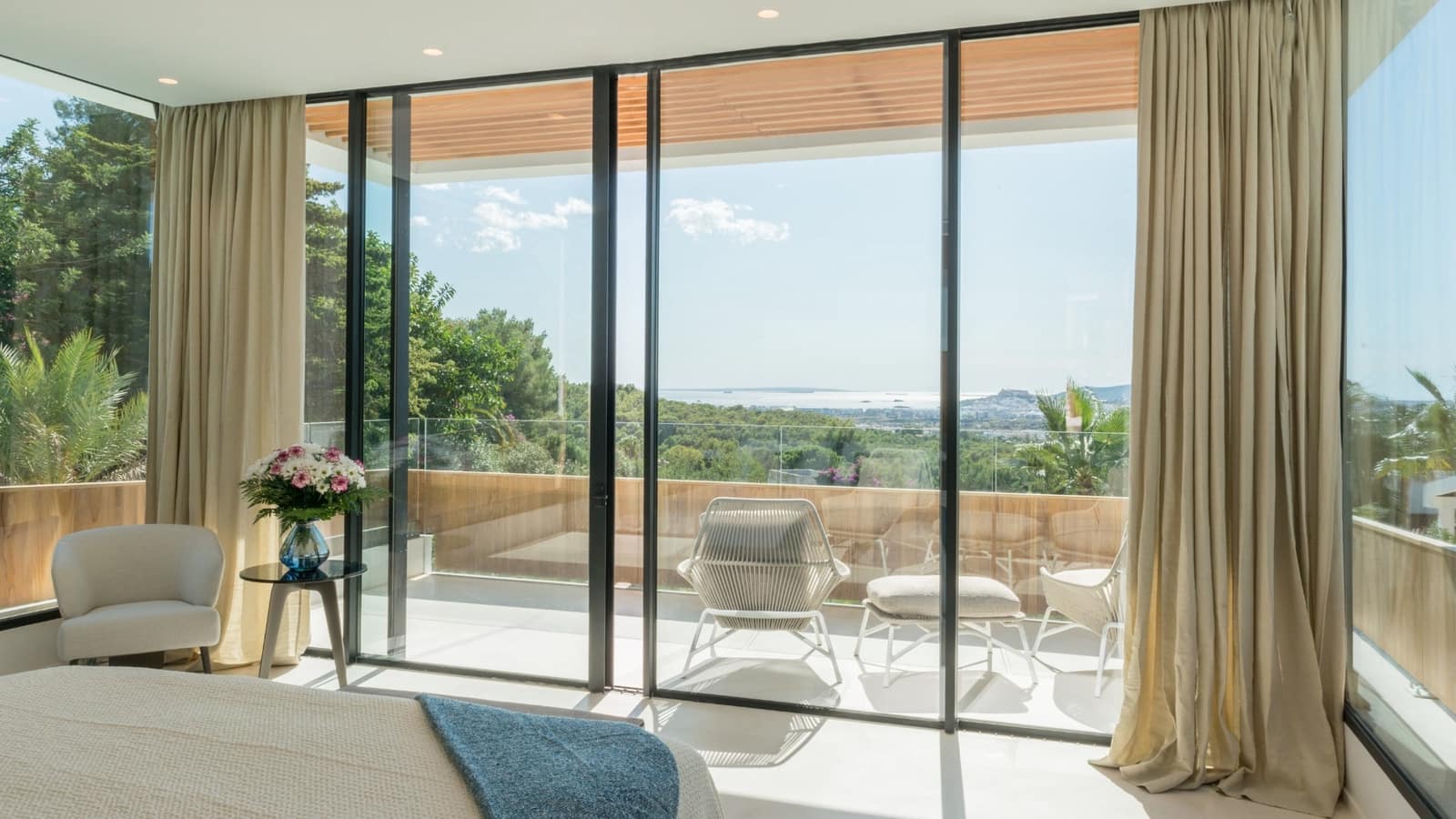 6 soveværelse Villa til salg i Ibiza by med swimmingpool - € 7.900.000 (Ref: 8214729)