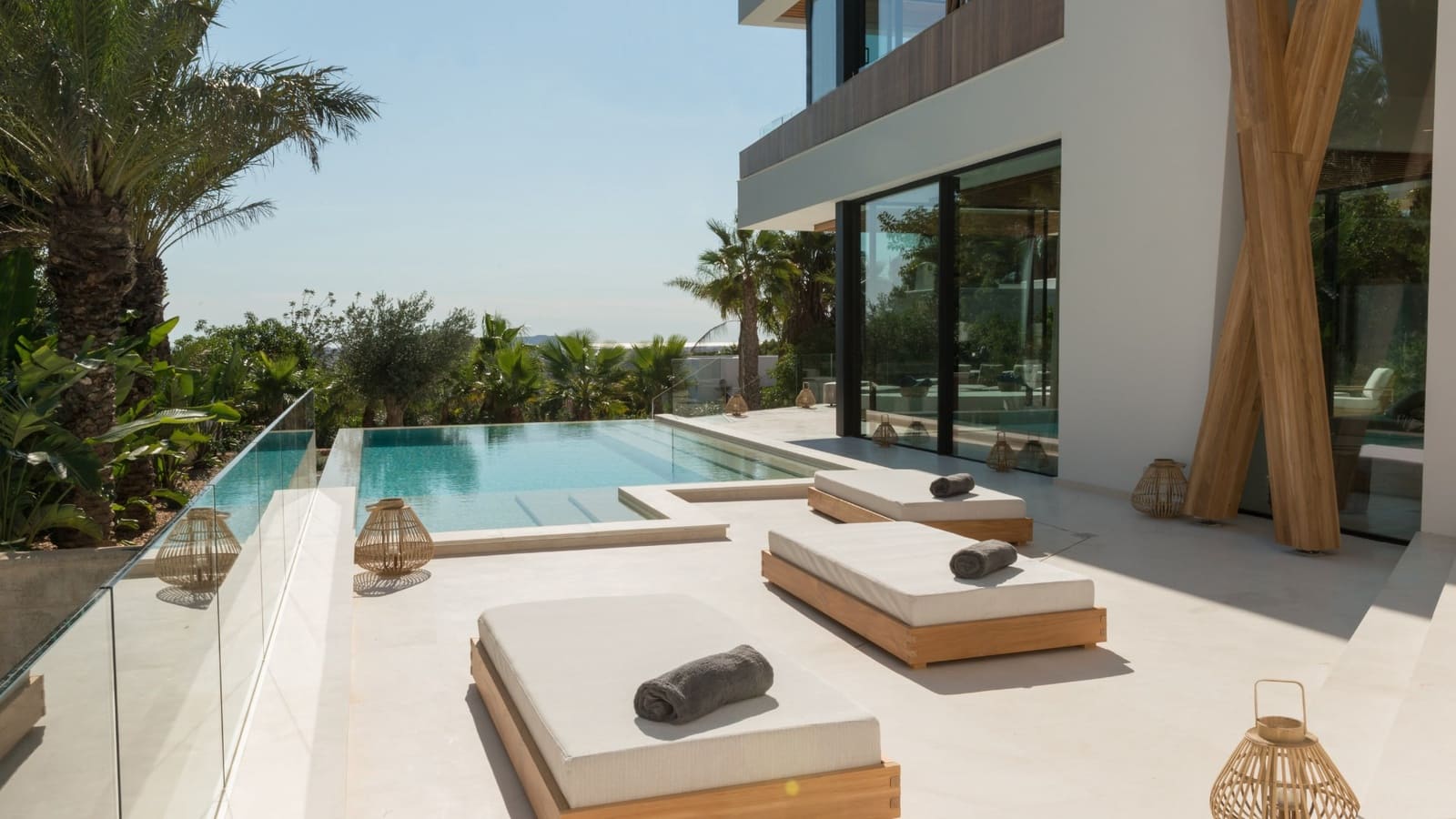 6 soveværelse Villa til salg i Ibiza by med swimmingpool - € 7.900.000 (Ref: 8214729)