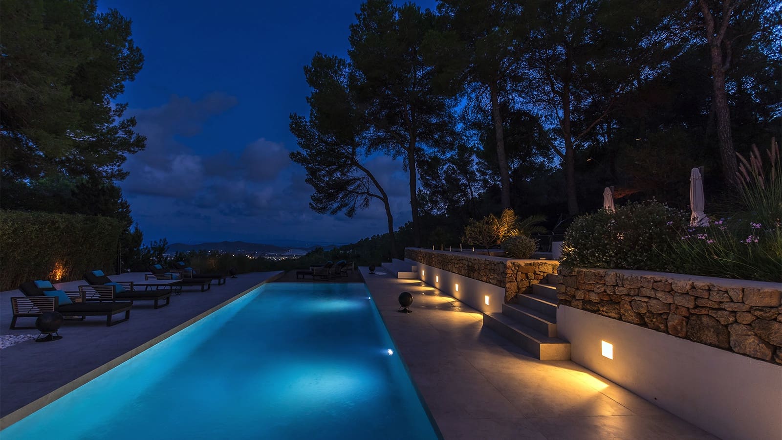 6 soveværelse Villa til salg i San Jose / Sant Josep de Sa Talaia med swimmingpool - € 8.950.000 (Ref: 8217862)