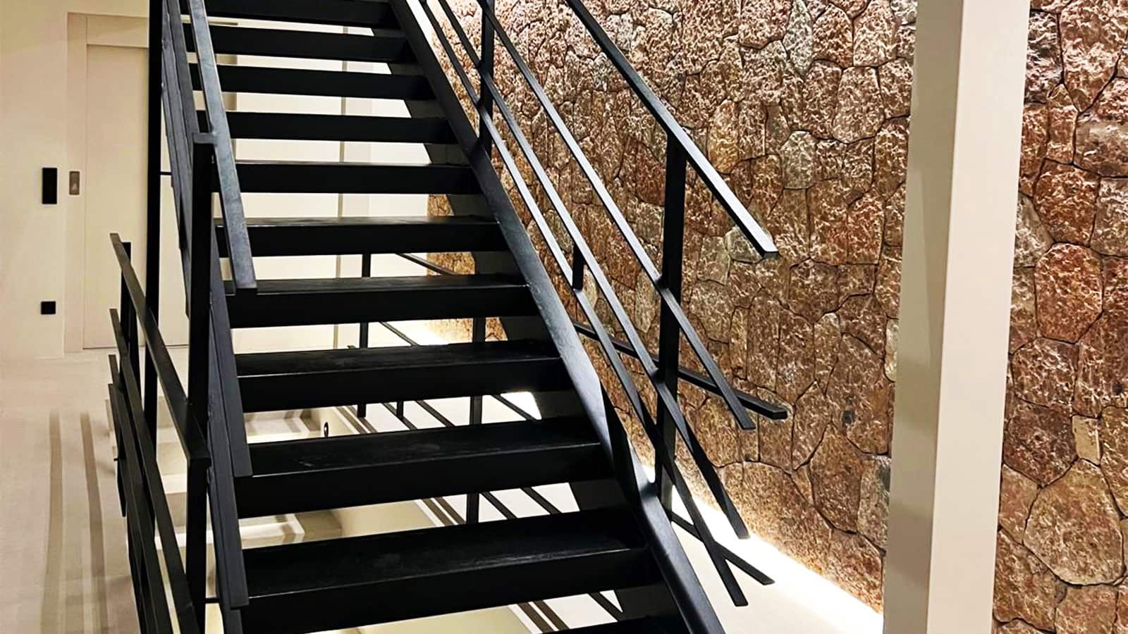 5 quarto Moradia para venda em Sant Antoni de Portmany com piscina - 4 900 000 € (Ref: 8217923)