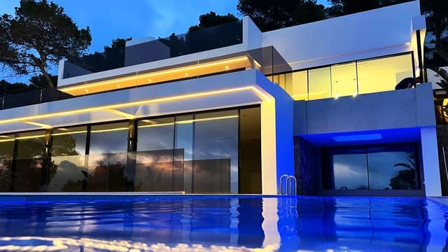 5 soverom Villa til salgs i Sant Antoni de Portmany med svømmebasseng - € 4 900 000 (Ref: 8217923)