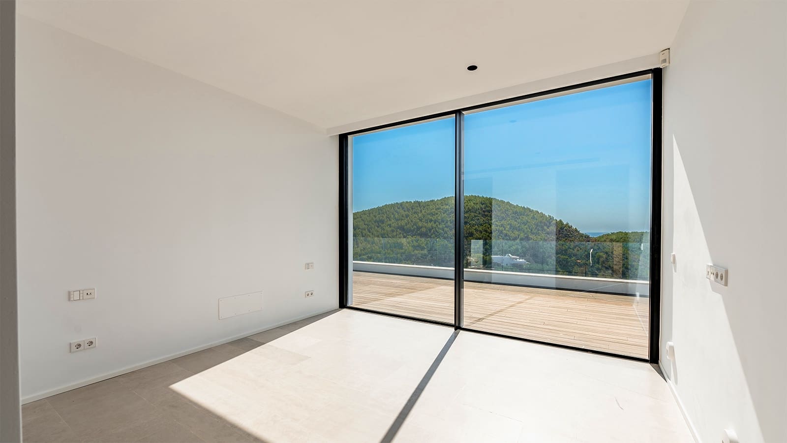 6 soveværelse Villa til salg i Roca Llisa med swimmingpool - € 7.500.000 (Ref: 8374743)