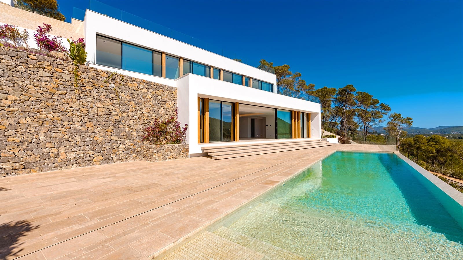 6 soveværelse Villa til salg i Roca Llisa med swimmingpool - € 7.500.000 (Ref: 8374743)