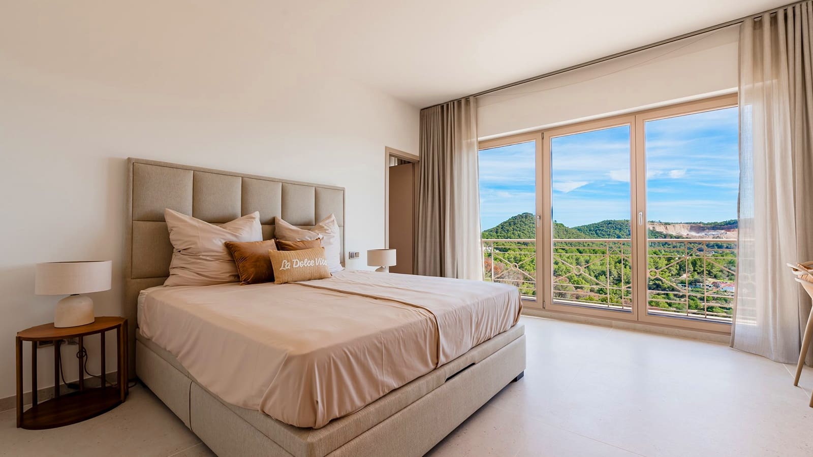 7 soveværelse Villa til salg i Ibiza by med swimmingpool - € 7.900.000 (Ref: 9049609)