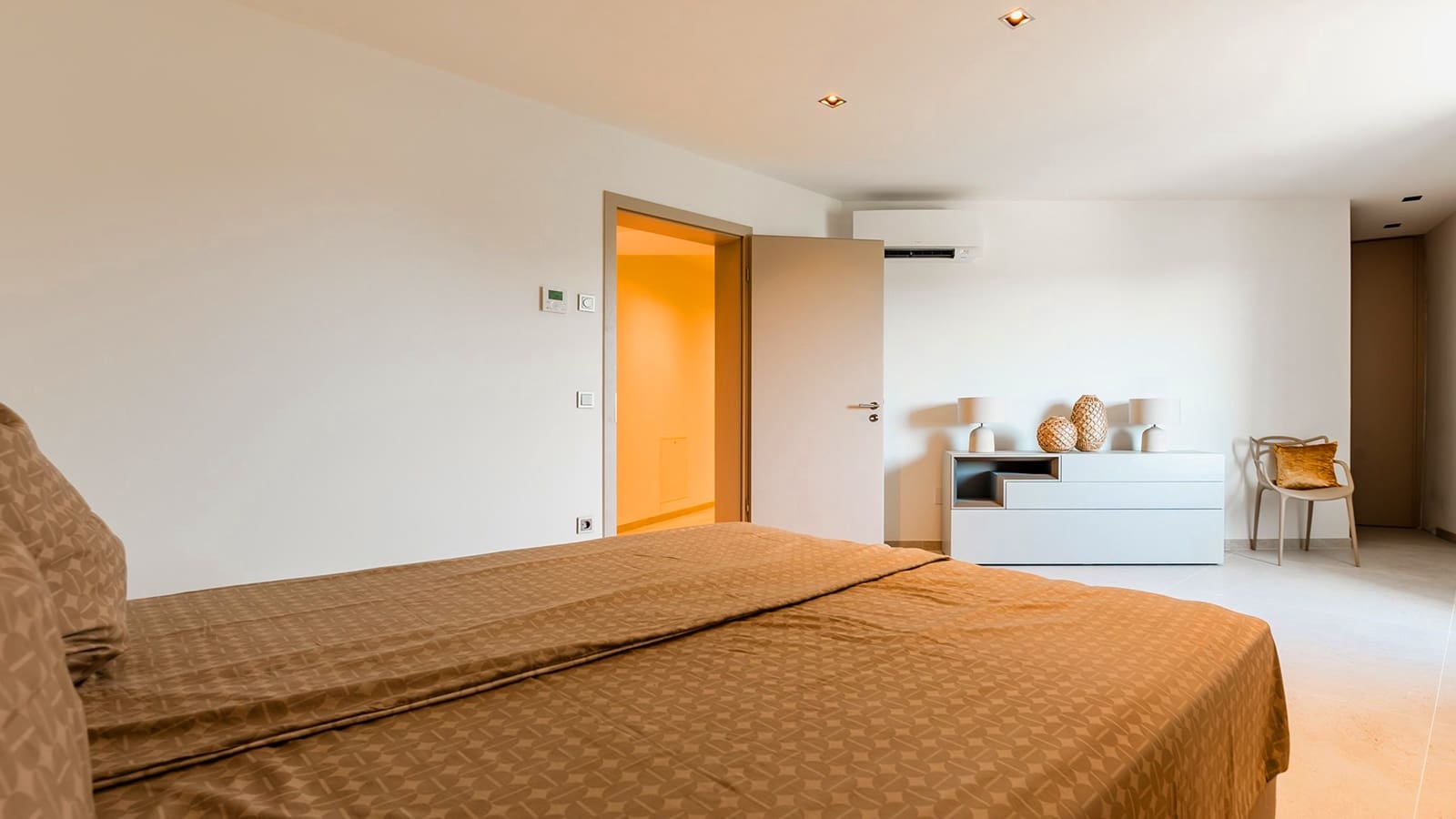 7 soveværelse Villa til salg i Ibiza by med swimmingpool - € 7.900.000 (Ref: 9049609)